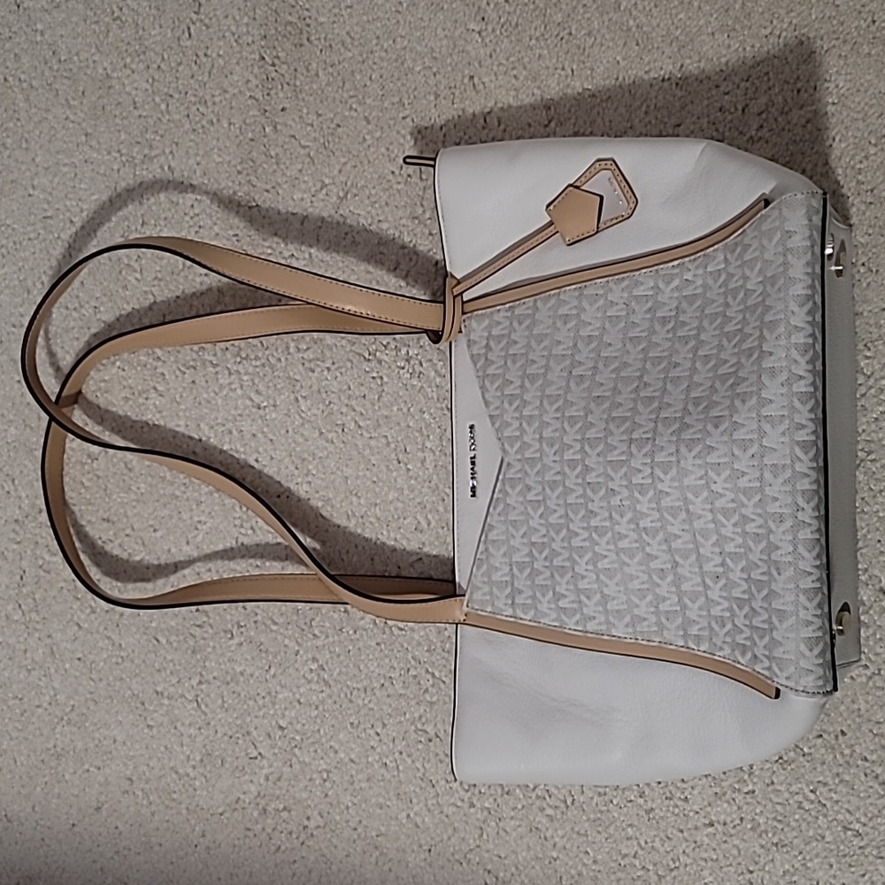 Michael Kors shoulder bag